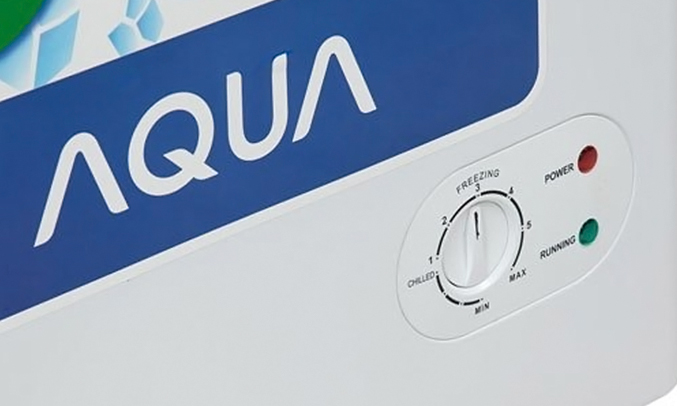 Tủ đông Aqua AQF-C520 dễ điều khiển